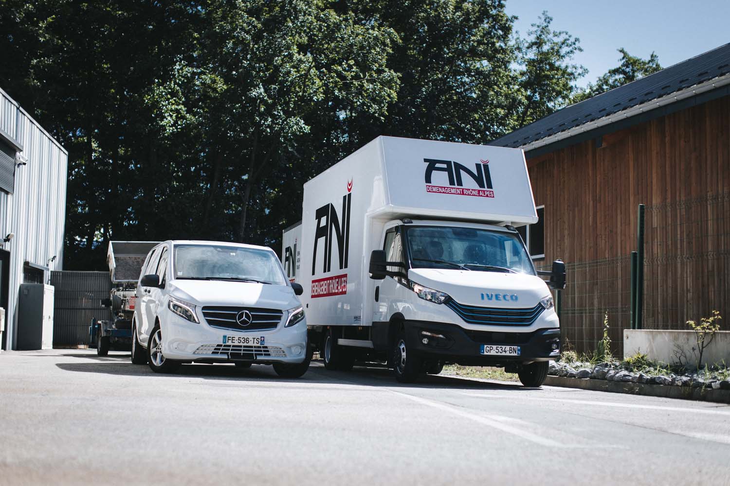 Flotte camion et camionette ANI déménagement