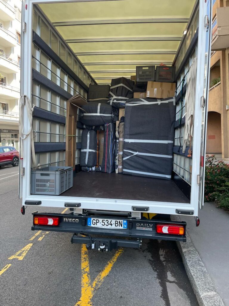 Camion de déménagement Annecy et Rhône-Alpes